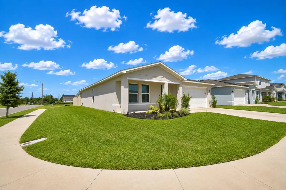 1201 CHESTER AVENUE Haines City, FL 33844
