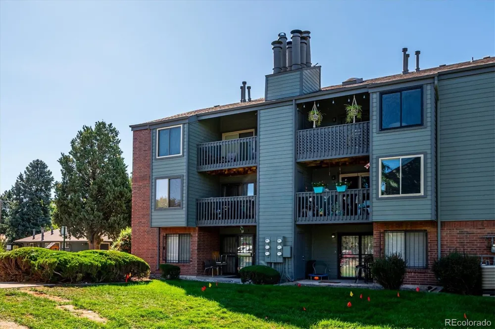 3666 S Depew Street #302 Denver, CO 80235