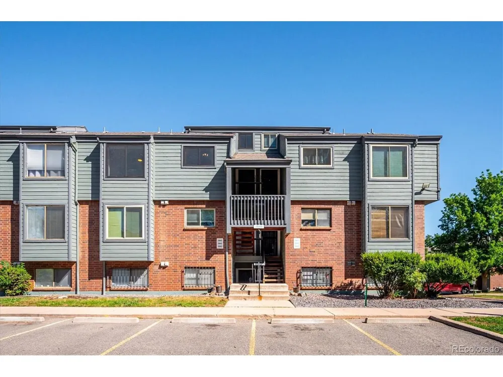 3666 S Depew Street #302 Denver, CO 80235