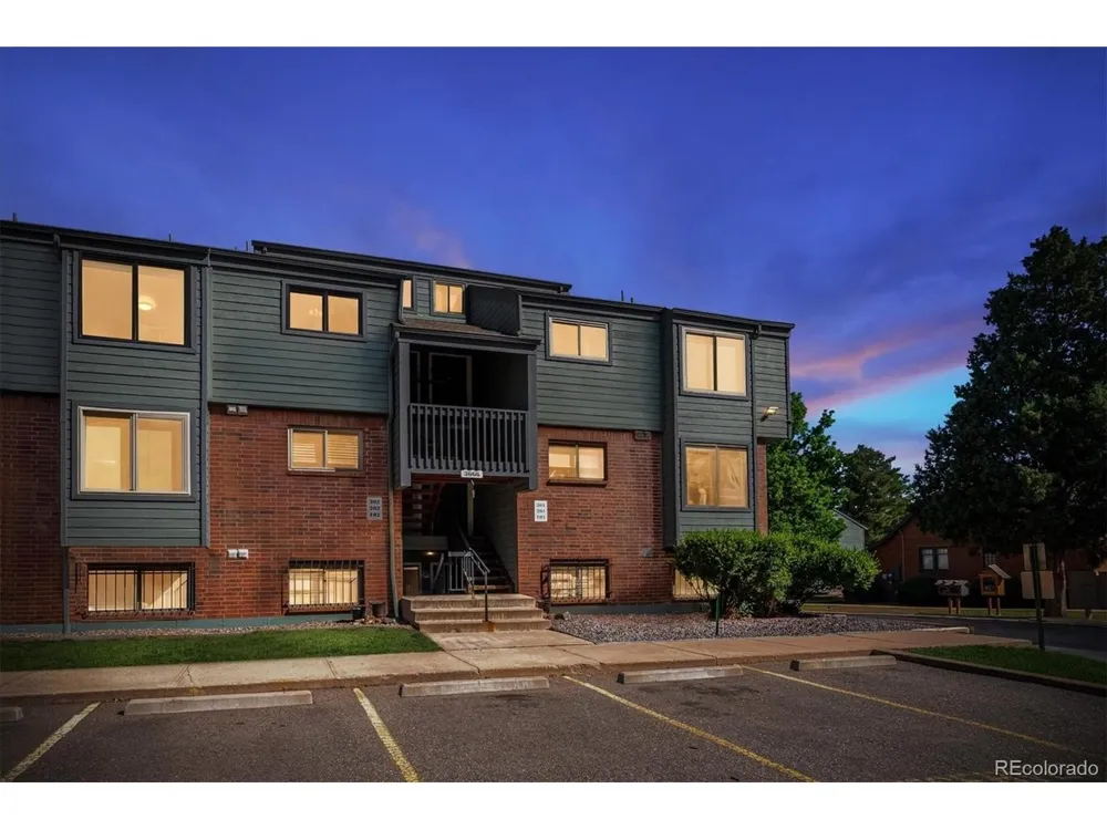 3666 S Depew Street #302 Denver, CO 80235
