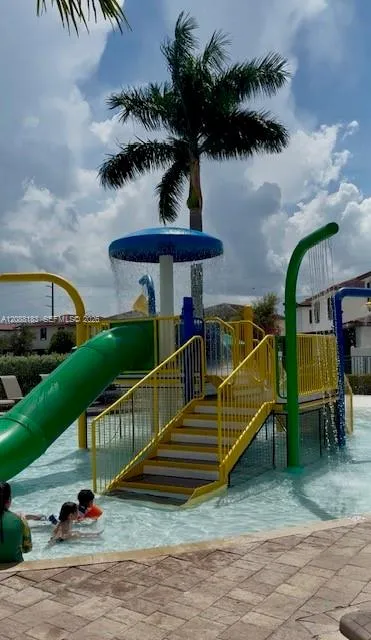 3337 W 105th Ter Hialeah, FL 33018
