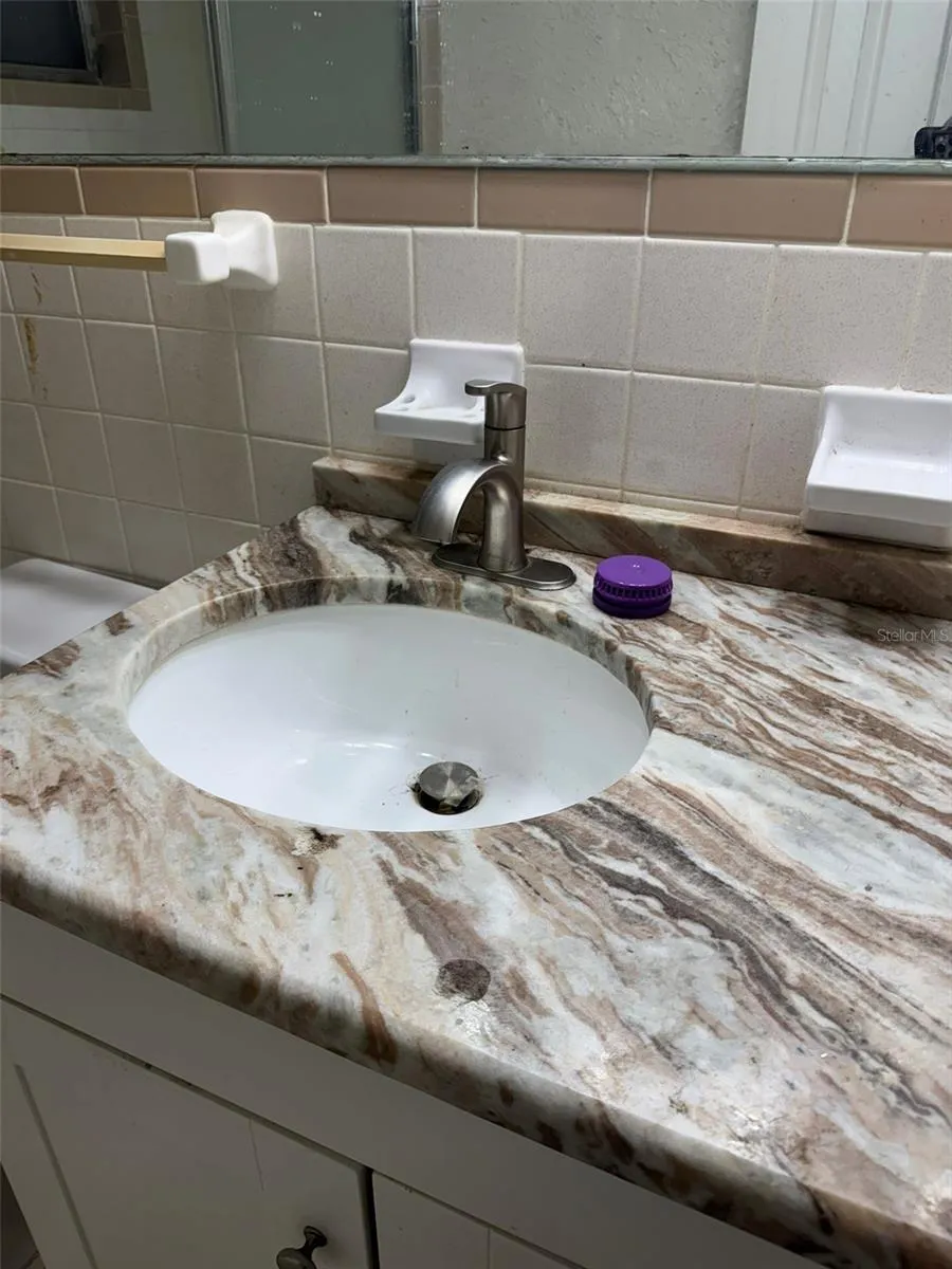 4640 TROPICAL LANE Holiday, FL 34690