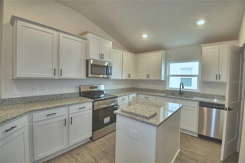 4508 GRANDVIEW GLEN DRIVE Auburndale, FL 33823
