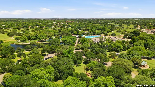 1236 S ACADEMY AVE New Braunfels, TX 78130