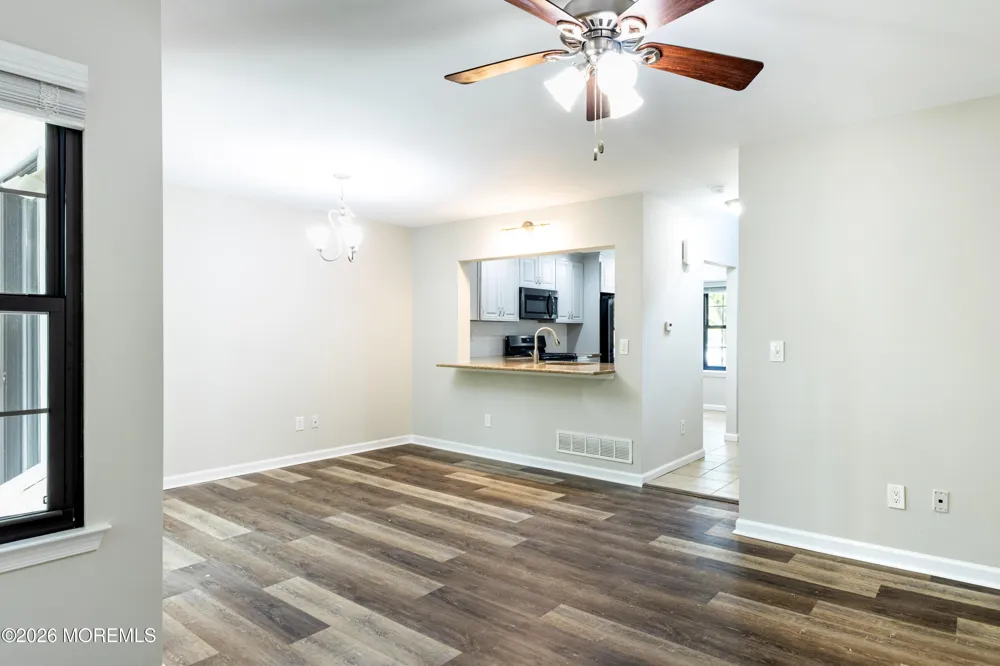 1103 Arlington Drive Toms River, NJ 08755