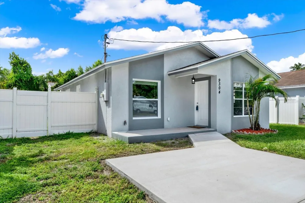 9304 ELMER STREET Tampa, FL 33612