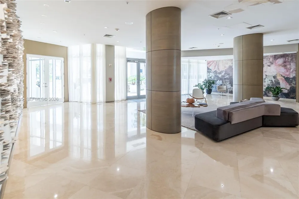 10275 Collins Ave #720 Bal Harbour, FL 33154