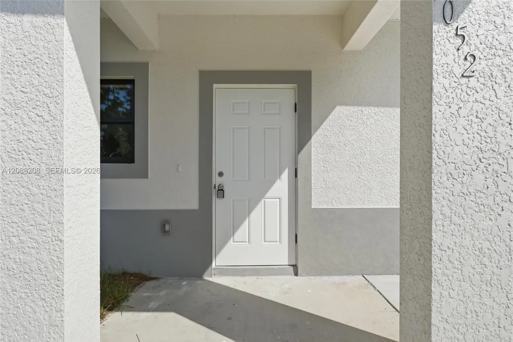 149 Dutch Loop La Belle, FL 33935