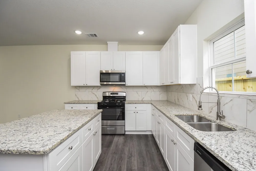 2811 Topiary Lane Houston, TX 77014