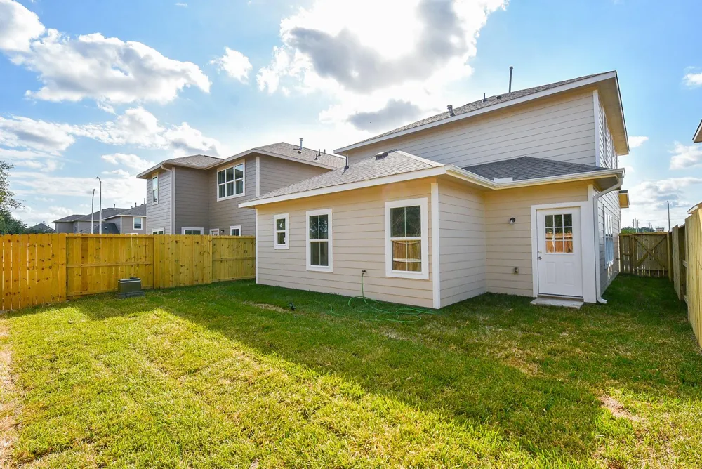 2811 Topiary Lane Houston, TX 77014