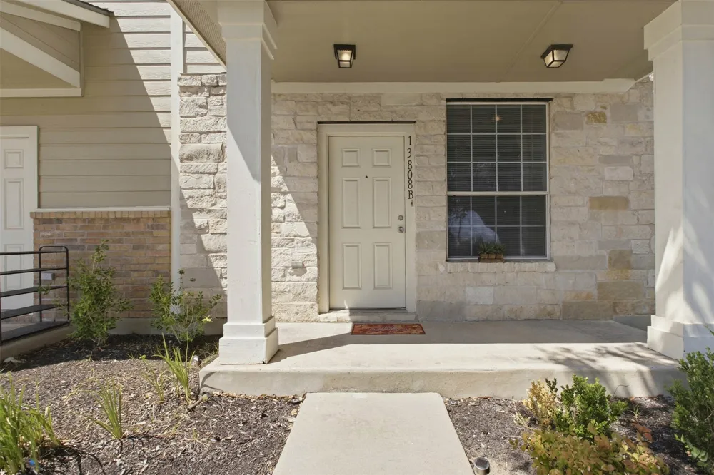 13808 Harris Ridge Boulevard #B Pflugerville, TX 78660