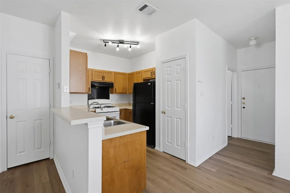 13808 Harris Ridge Boulevard #B Pflugerville, TX 78660