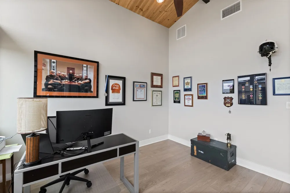 206 Waters View Court Dripping Springs, TX 78620