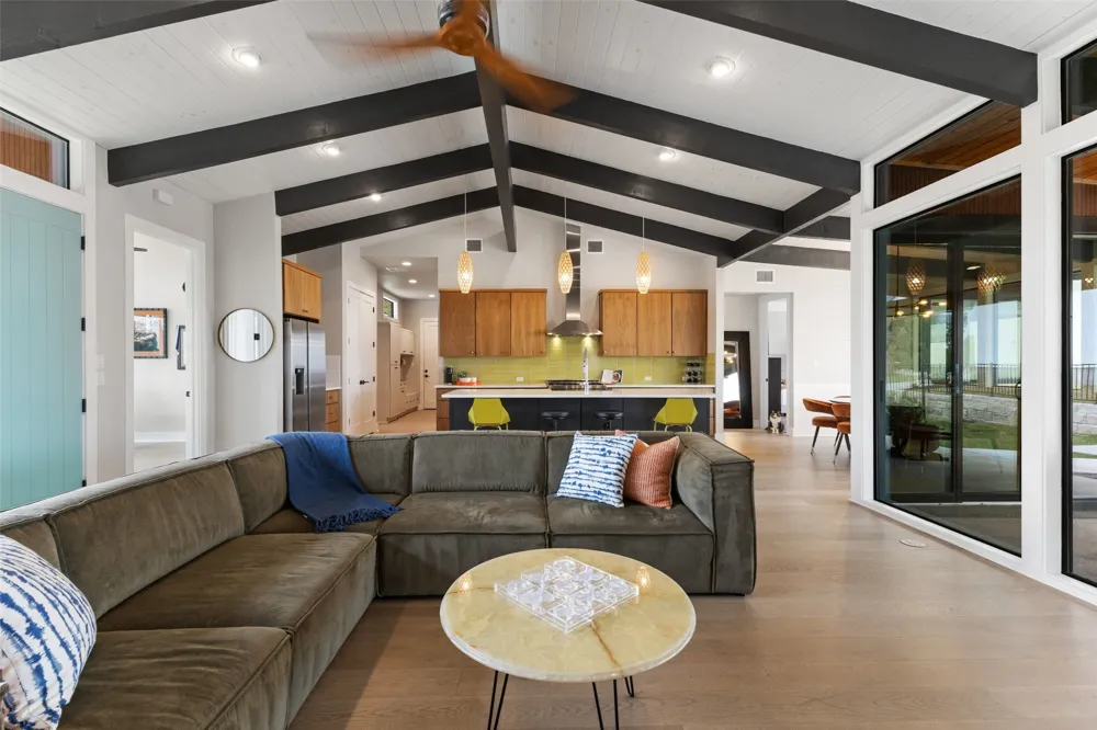 206 Waters View Court Dripping Springs, TX 78620