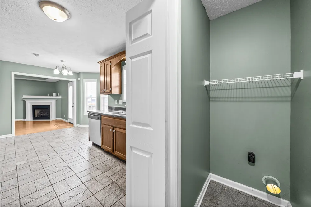1020 Cindy Jo Ct Clarksville, TN 37040