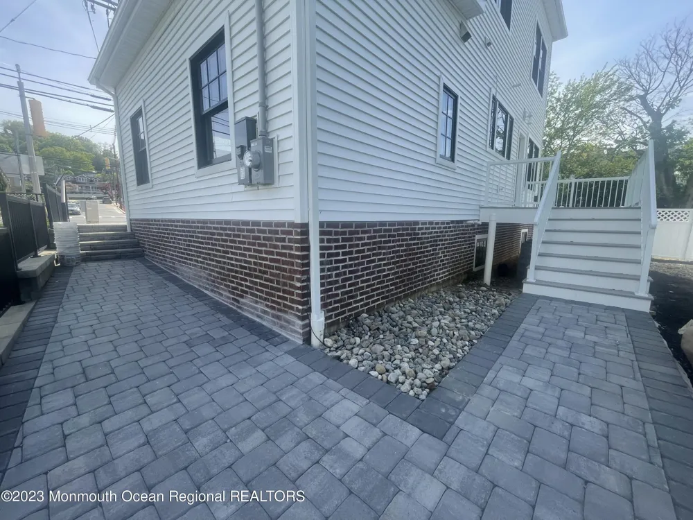 150 Navesink Avenue Highlands, NJ 07732