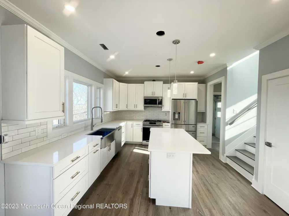 150 Navesink Avenue Highlands, NJ 07732