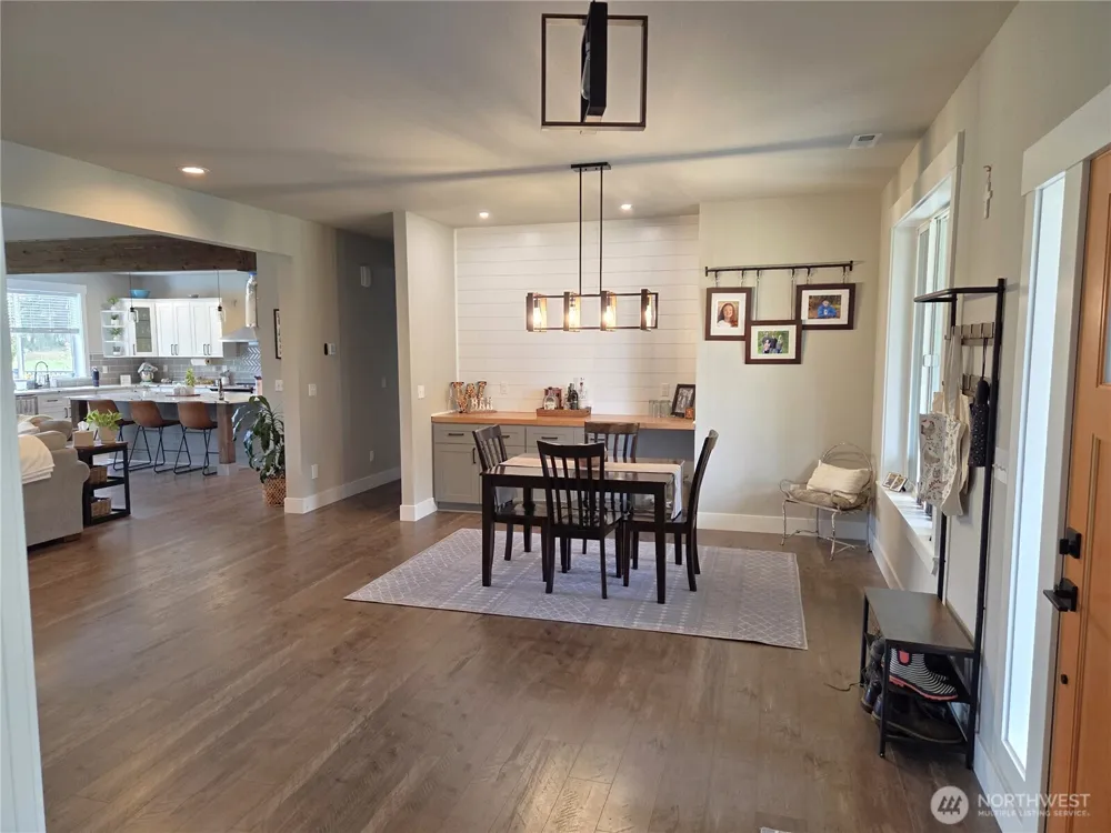 9007 Davis Road SW Rochester, WA 98579
