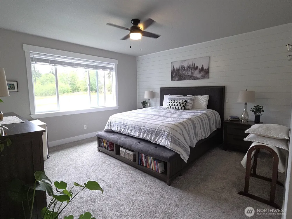 9007 Davis Road SW Rochester, WA 98579