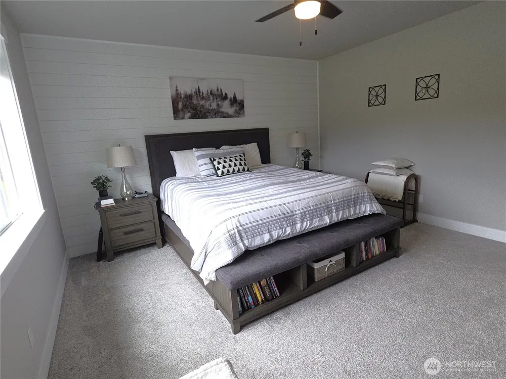 9007 Davis Road SW Rochester, WA 98579
