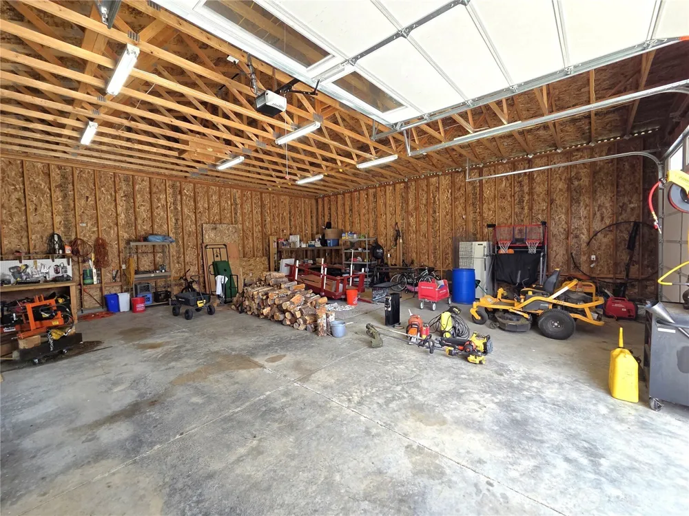 9007 Davis Road SW Rochester, WA 98579