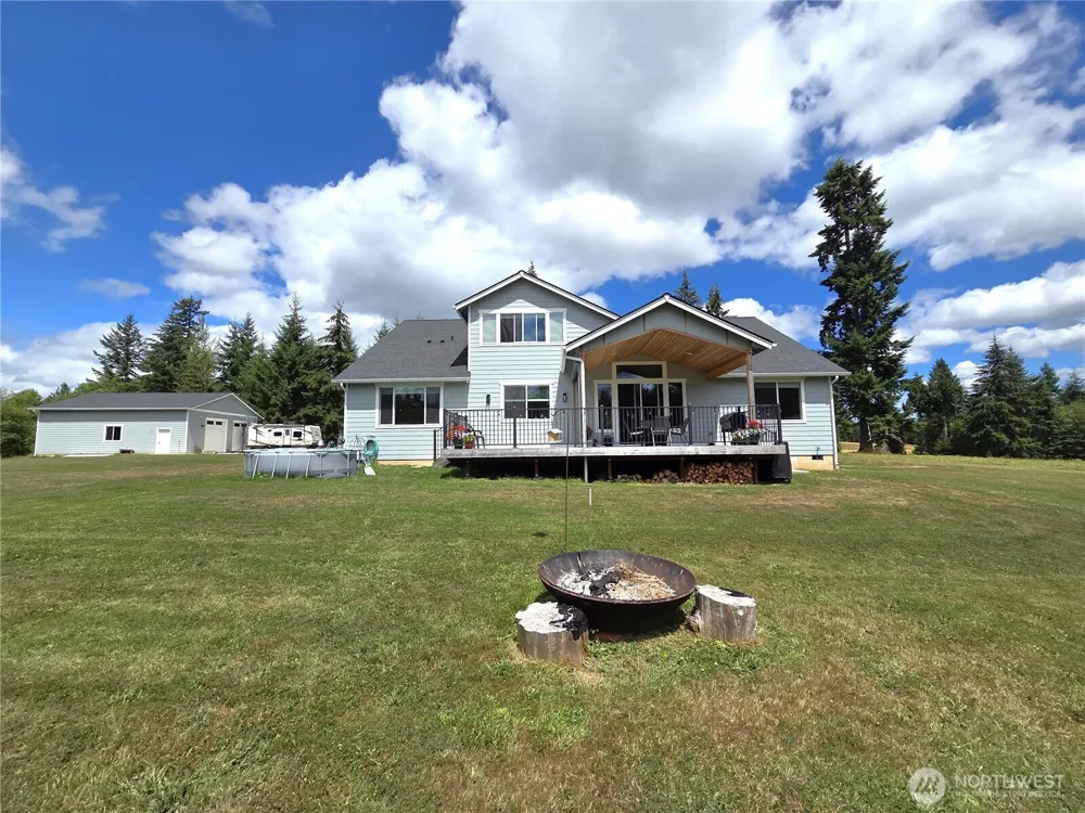 9007 Davis Road SW Rochester, WA 98579