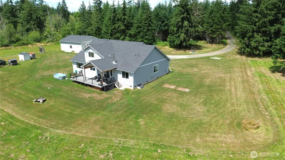 9007 Davis Road SW Rochester, WA 98579