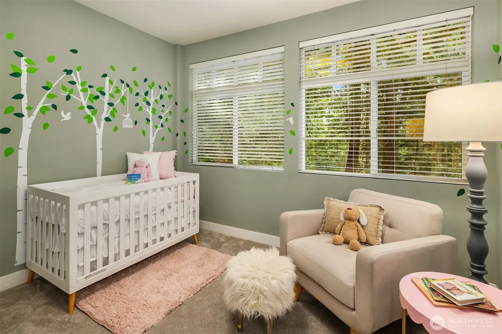 5245 Jung Frau Place NW Issaquah, WA 98027