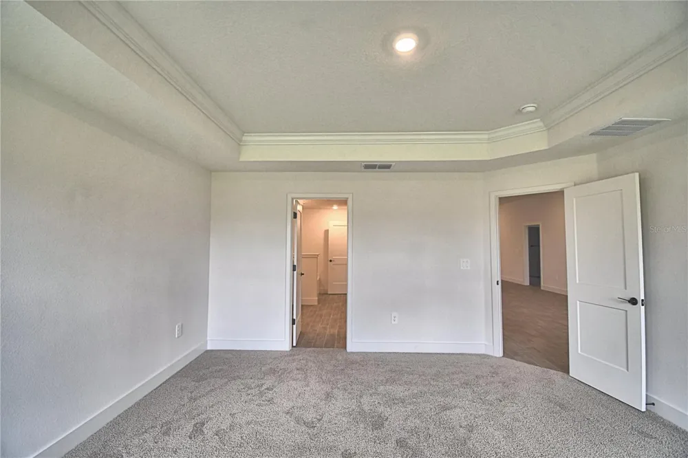 5403 WATERSIDE DRIVE Auburndale, FL 33823