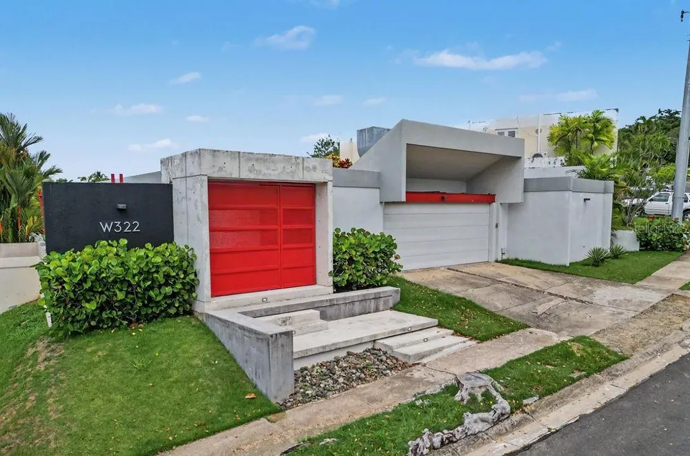 322 CALLE PIO BAROJA San Juan, PR 00926