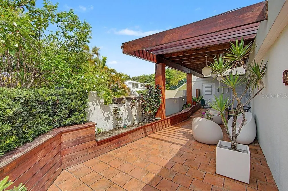 322 CALLE PIO BAROJA San Juan, PR 00926