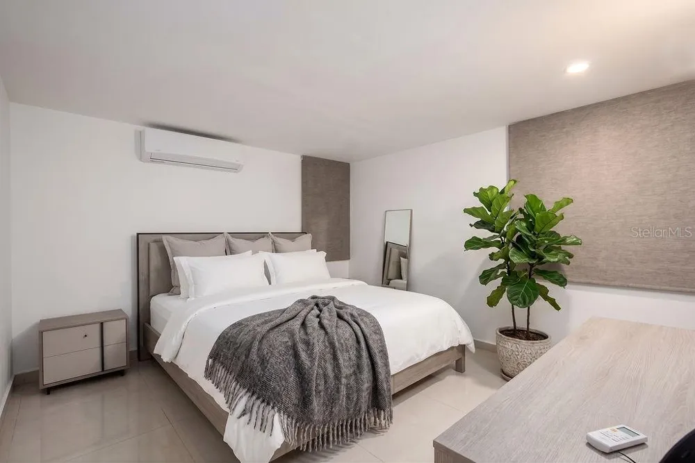 322 CALLE PIO BAROJA San Juan, PR 00926