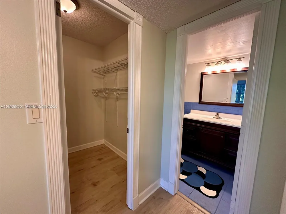 2601 S Course Dr #206 Pompano Beach, FL 33069