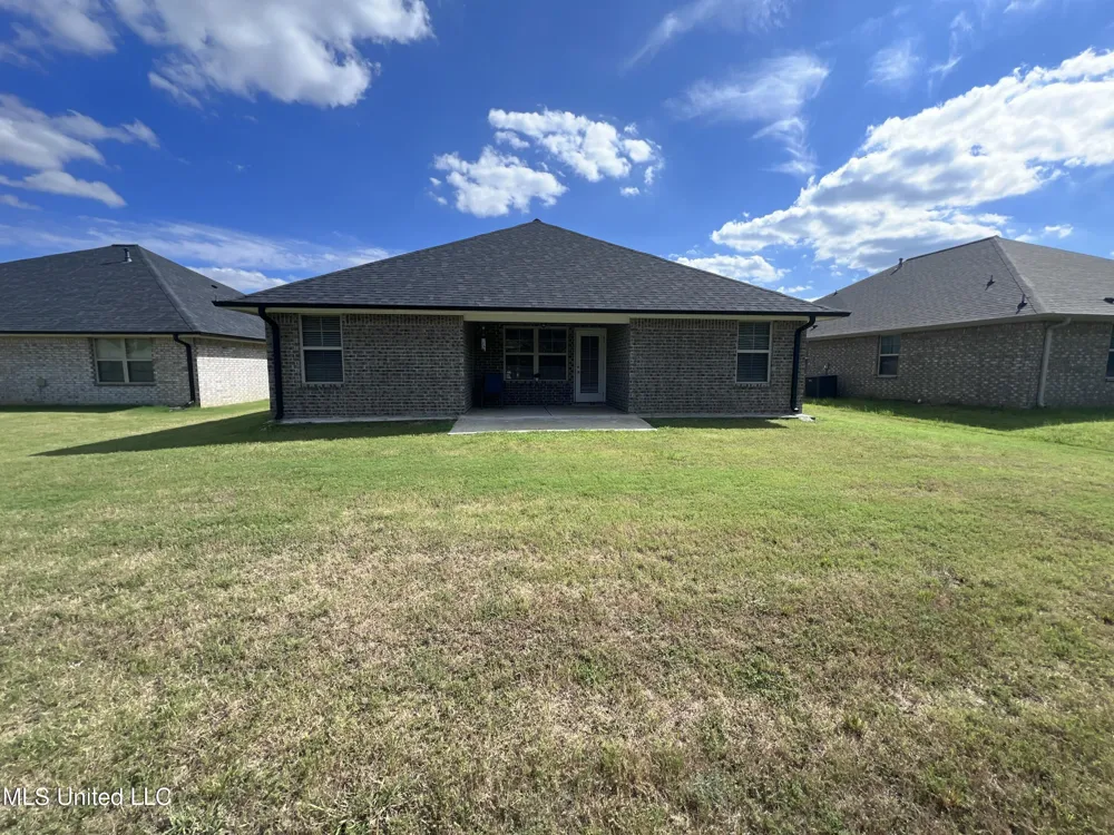 2532 Rutherford Drive Southaven, MS 38672