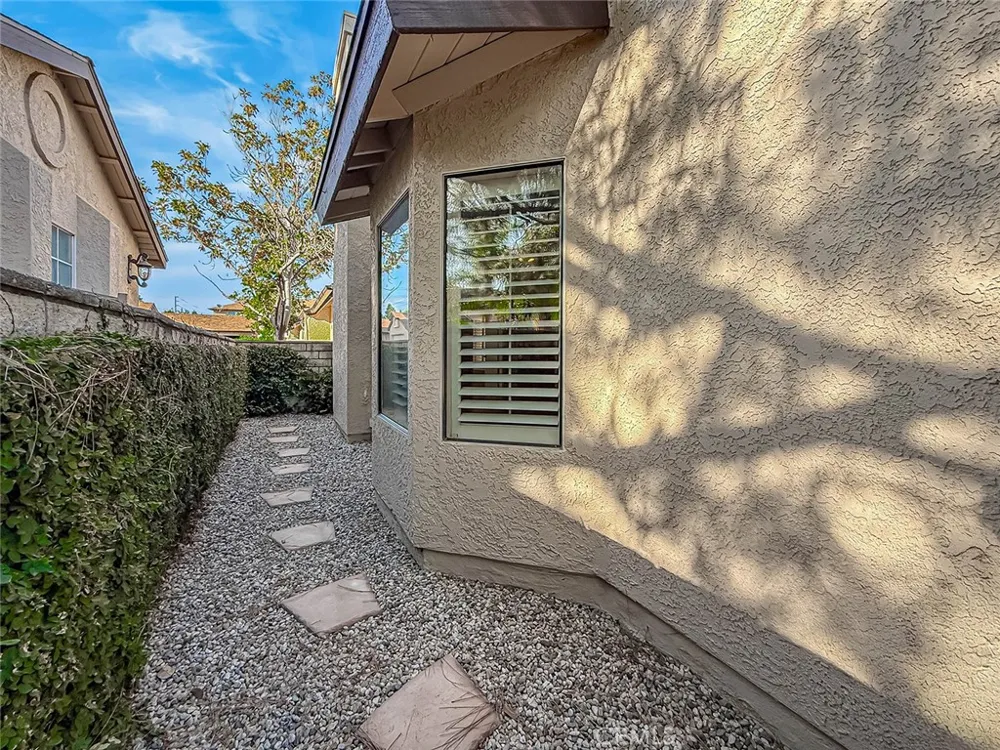 28131 Seco Canyon Road #39 Saugus, CA 91390