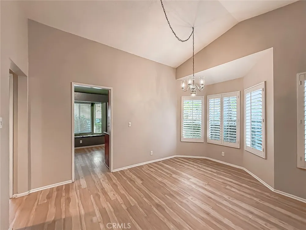 28131 Seco Canyon Road #39 Saugus, CA 91390