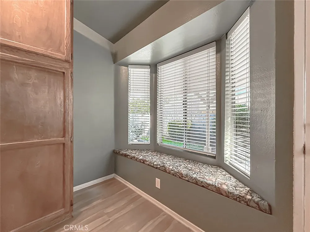 28131 Seco Canyon Road #39 Saugus, CA 91390