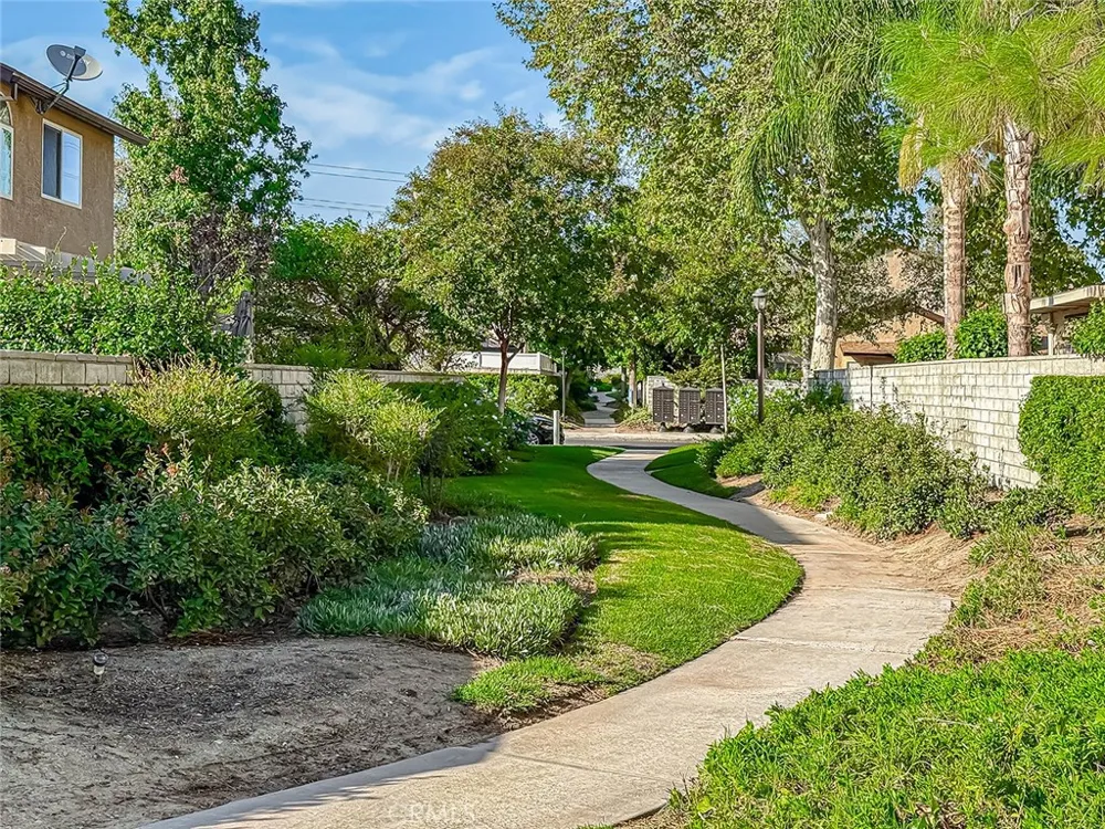 28131 Seco Canyon Road #39 Saugus, CA 91390