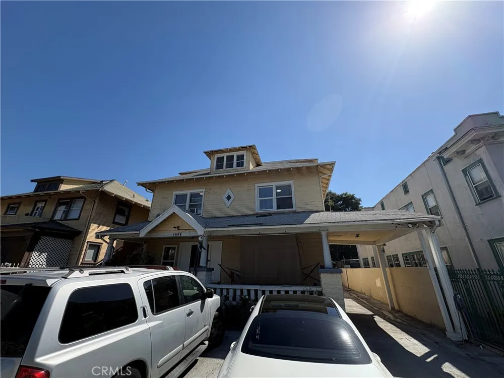 1644 S Wilton Pl #2 Los Angeles, CA 90019