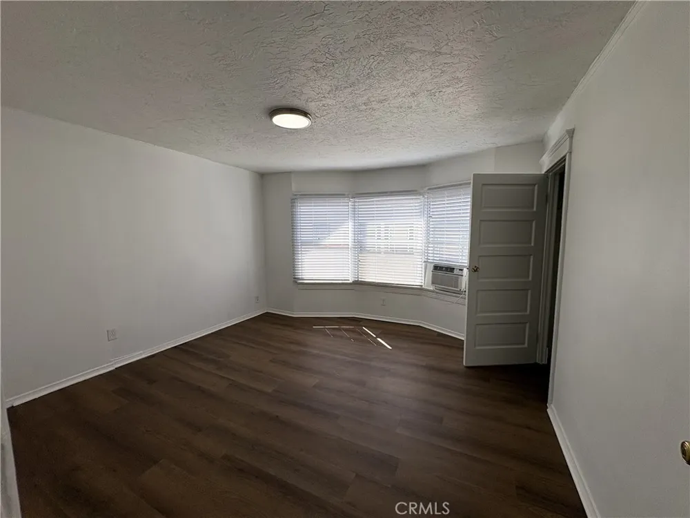 1644 S Wilton Pl #2 Los Angeles, CA 90019