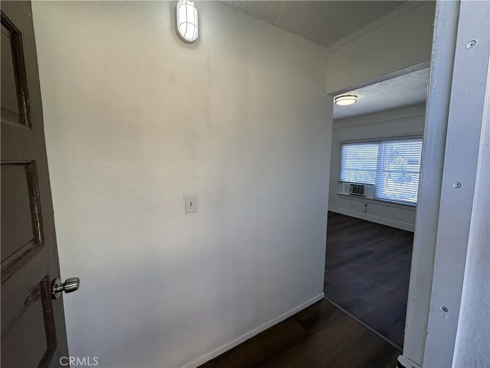 1644 S Wilton Pl #2 Los Angeles, CA 90019