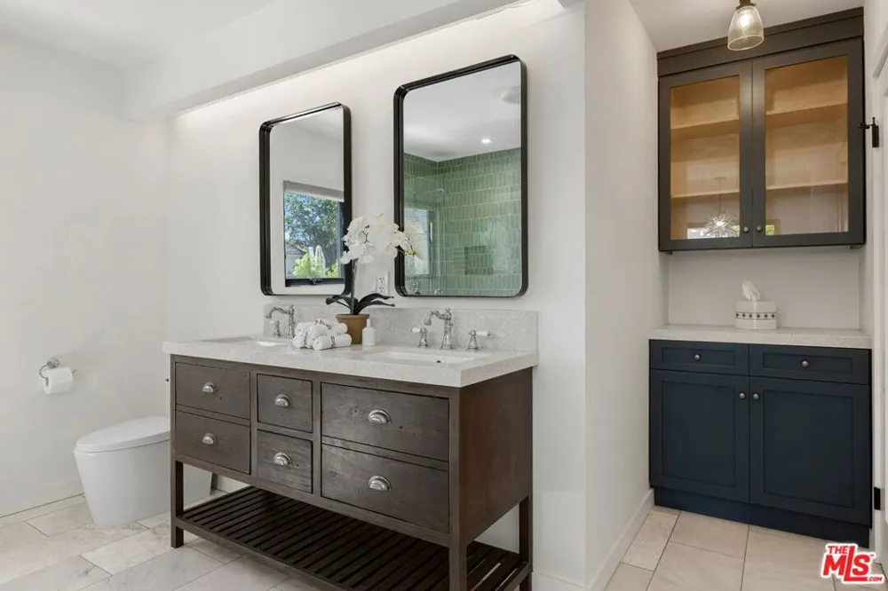 3866 Olmsted Avenue Los Angeles, CA 90008
