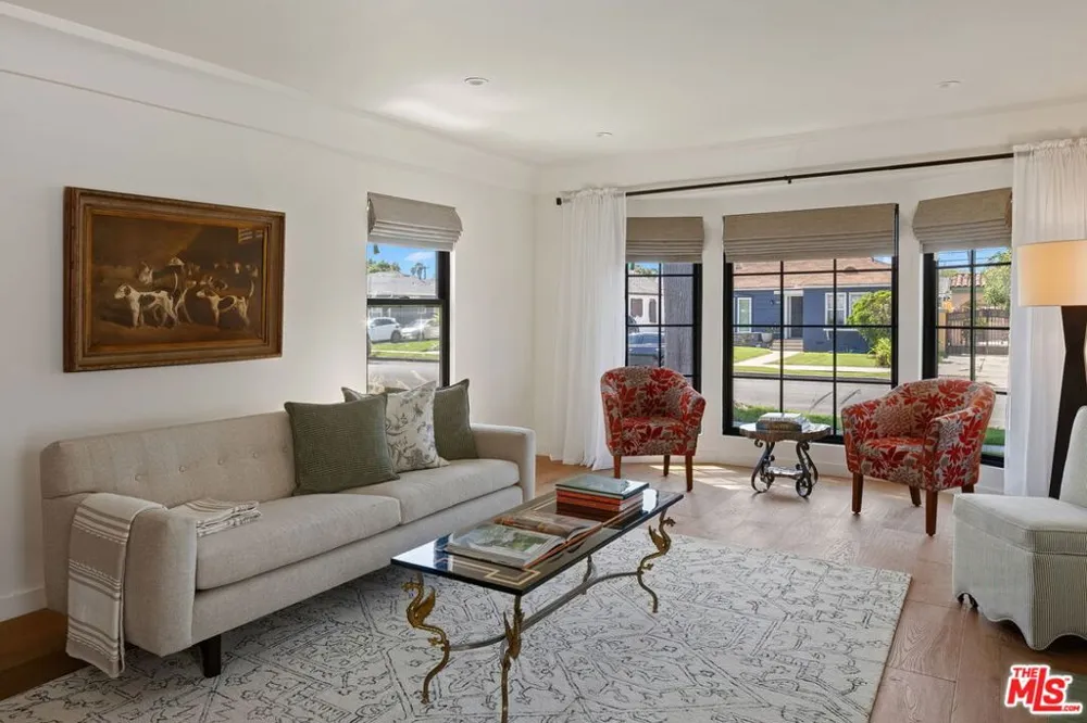 3866 Olmsted Avenue Los Angeles, CA 90008