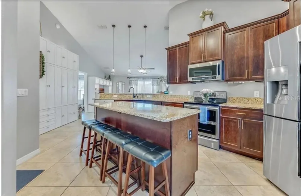 1860 BIG BUCK DRIVE St Cloud, FL 34772