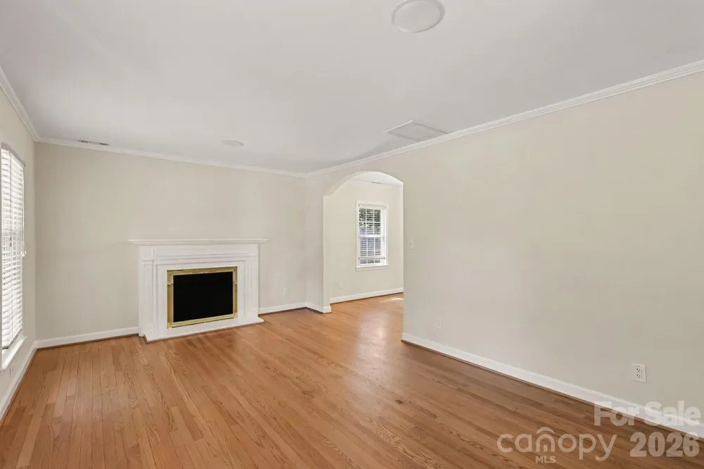 3846 Barclay Downs Drive Charlotte, NC 28209