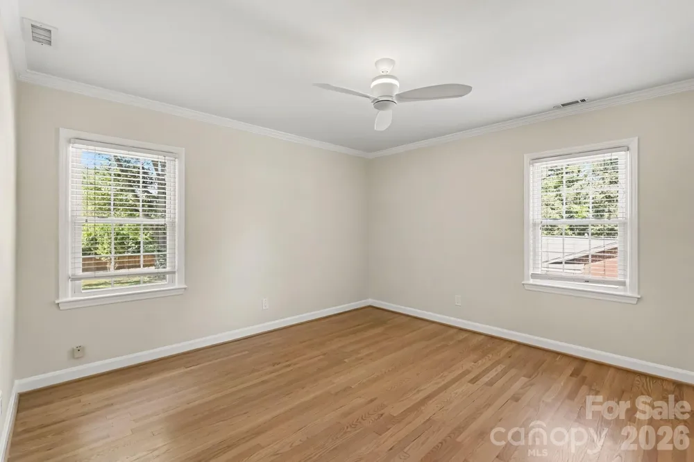 3846 Barclay Downs Drive Charlotte, NC 28209