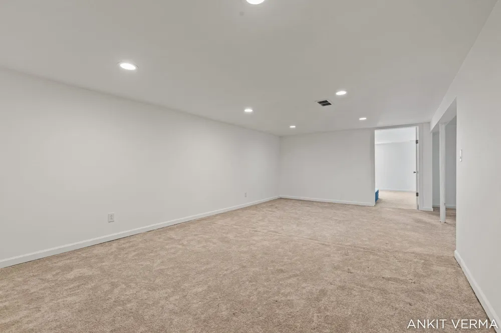 7439 Eastlane Avenue Georgetown Charter Township, MI 49428