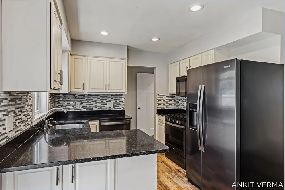 7439 Eastlane Avenue Georgetown Charter Township, MI 49428