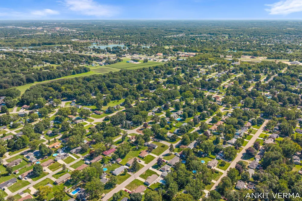 7439 Eastlane Avenue Georgetown Charter Township, MI 49428