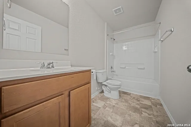 27711 Rocky Mtn Boerne, TX 78015